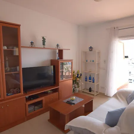 Apartment 224-apartamento Con Vistas A Canal Y Piscina Empuriabrava