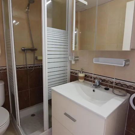 224-apartamento Con Vistas A Canal Y Piscina Empuriabrava